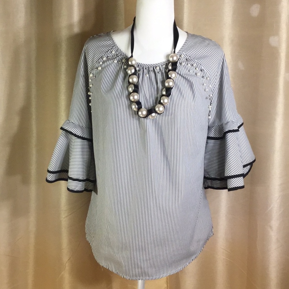 EUC Kontrol Pearl Striped Blk/White Top, L